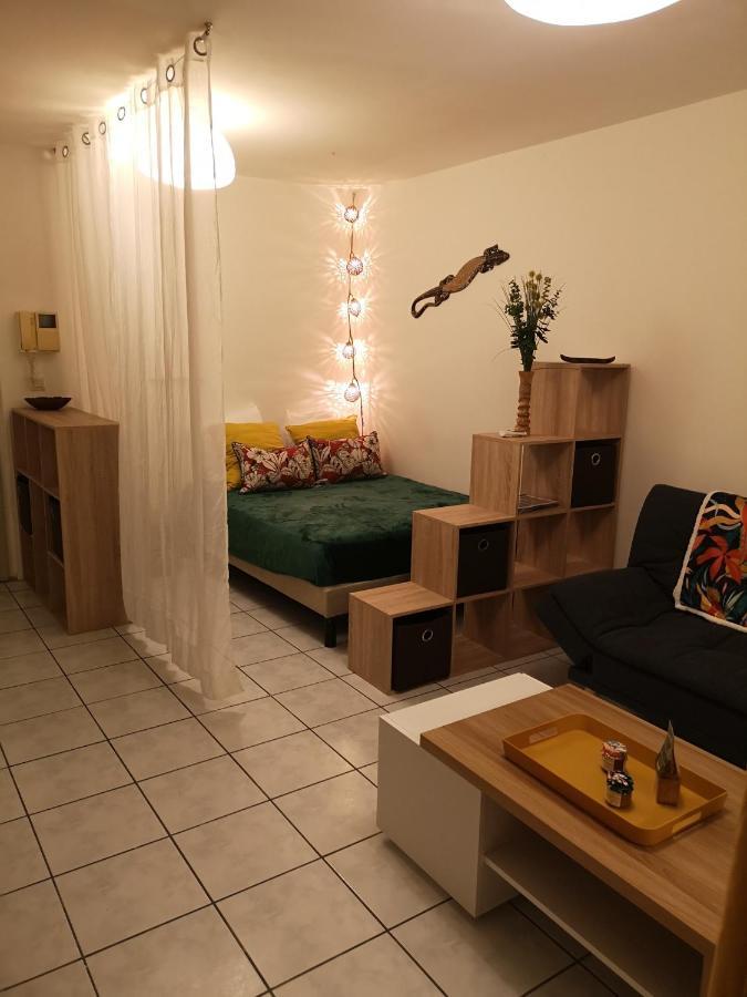 Superbe Appartement A 5Min De La Plage 2Min Du Chu Saint Pierre Exterior photo