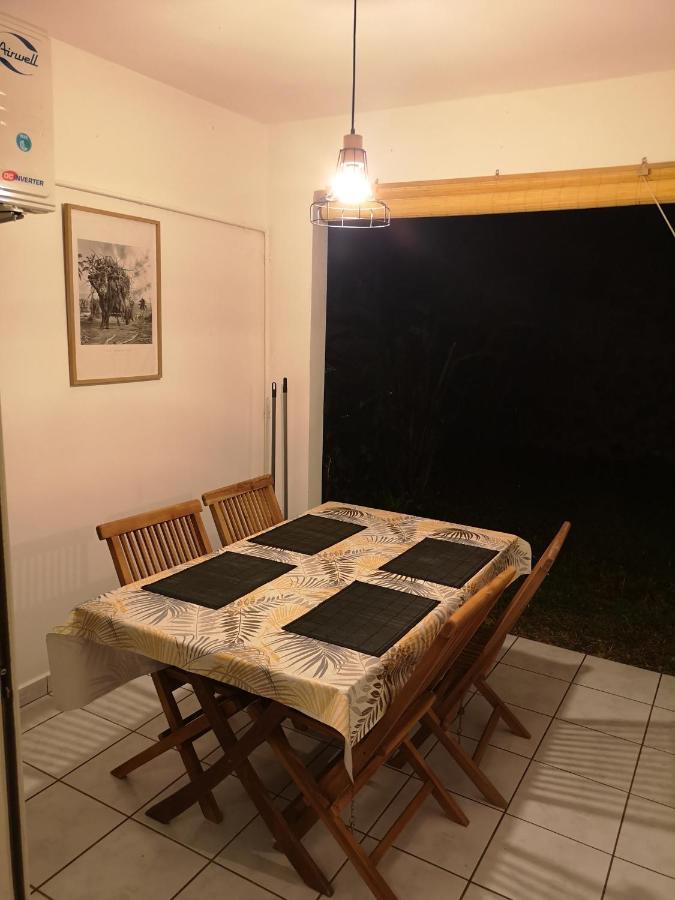 Superbe Appartement A 5Min De La Plage 2Min Du Chu Saint Pierre Exterior photo